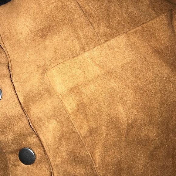 Button up skirt. - Picture 2 of 2